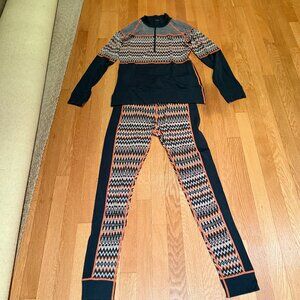 Kari Traa Black and Orange Patterned Activewear Set